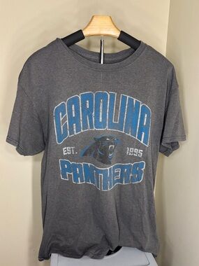 NFL Team Apparel NCarolina Panthers T-Shirt